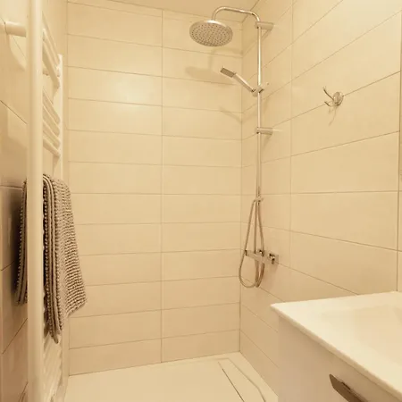 Apartment Equipe Saint-Paul-de-Varax